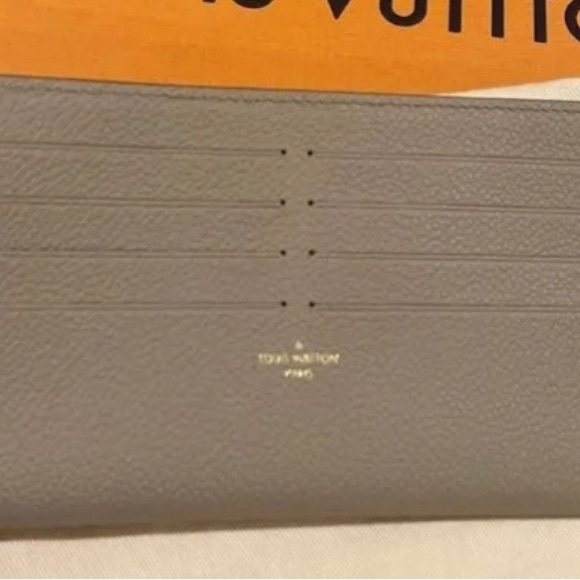 Louis Vuitton NeoNoe - Picture 10 of 10